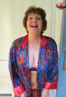 Busty Granny In Silk
